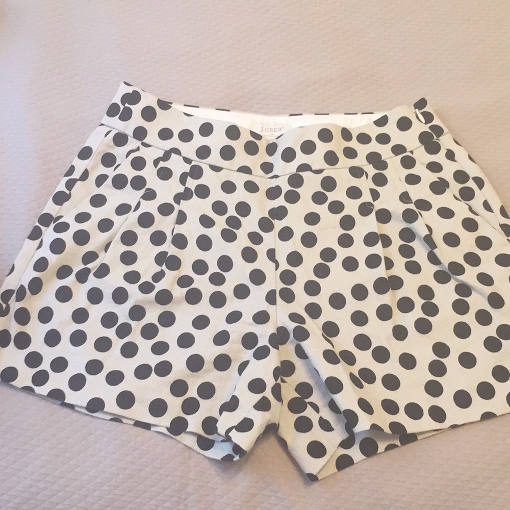 J.Crew  beige and black polkadot shorts. Size 0